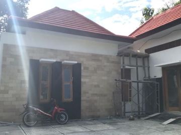 HANYA INI VILLA MEWAH PALING LARIS DENGAN FASILITAS LENGKAP FULL FURNISHED