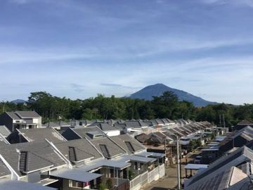 Rumah Cantik Strategis di Lowokwaru Siap Huni Dekat Kampus di Malang Harga 750 Juta Nego