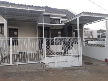 Rumah Cantik Strategis di Lowokwaru Siap Huni Dekat Kampus di Malang Harga 750 Juta Nego