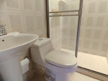 casa en venta en miravalle. Cod V14124