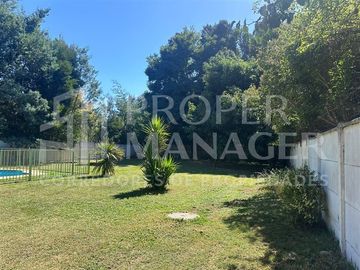 Casa 3D-4B con Piscina en Parcela de 1.800 m Las Encinas