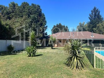 Casa 3D-4B con Piscina en Parcela de 1.800 m Las Encinas