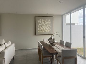 Casa en Venta Aguascalientes en coto San Charbel
