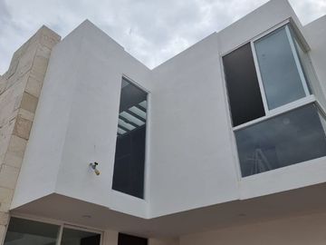Casa en Venta Aguascalientes en coto San Charbel