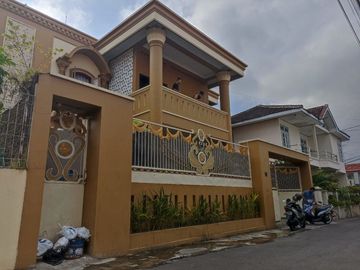 Rumah Mewah Luxury Eropa Kawasan Premium Elite Seturan Raya