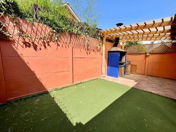 Altos del Raco, Puente Alto Casa en venta de 3D + 2B