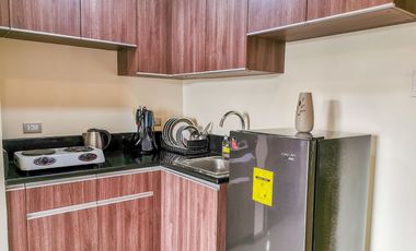 CONDO NEAR IT PARK, AYALA, HOSPITALS, UNIVERSITIES.