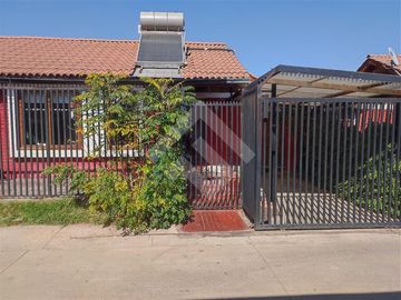 Vende propiedad 1 piso pareada por 1 lado de 126 m2 de terr...