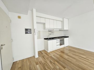 VENTA DEPARTAMENTO DE CATEGORIA 2 AMBIENTES CON AMENITIES Y COCHERA EN PALERMO
