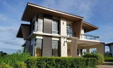Land For Sale in ETON City Santa Rosa Laguna near Greenfield,Paseo, Nuvali, Cabuyao,Enchanted Batangas,Tagaytay,Alabang
