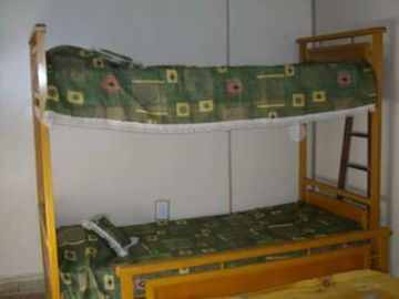 DEPARTAMENTO DE 2 AMBIENTES INTERNO CON COCHERA COMPARTIDA EN MAR DE AJÓ