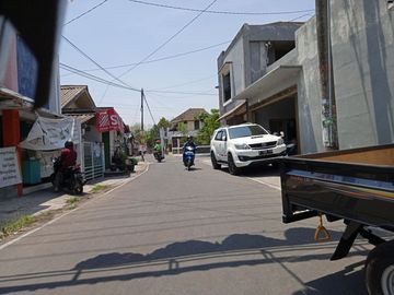 Bebas Biaya Notaris ;Kavling Pekarangan Giya Prujakan