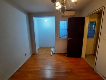 Triplex en venta en Lanus Oeste
