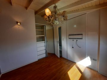 Triplex en venta en Lanus Oeste