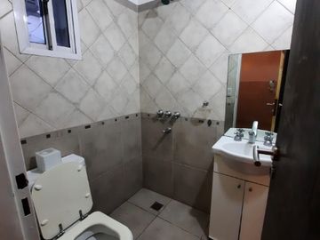Triplex en venta en Lanus Oeste
