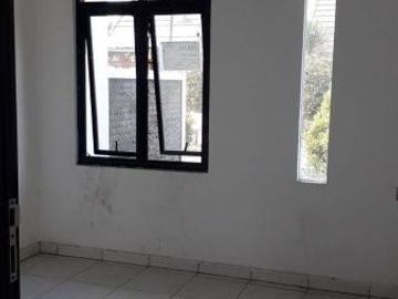 Rumah siap Huni di Ciwastra Kota Bandung dekat Buahbatu Hanya 550jt