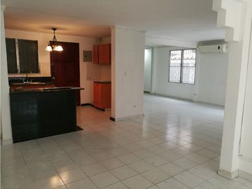 VENTA CASA DÚPLEX LA FONTANA CHANIS