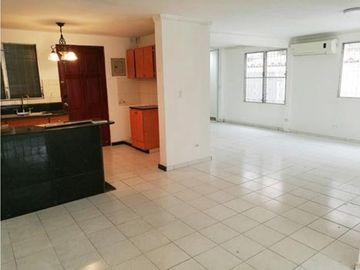 VENTA CASA DÚPLEX LA FONTANA CHANIS