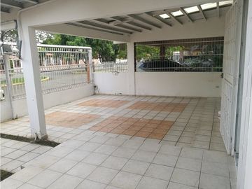 VENTA CASA DÚPLEX LA FONTANA CHANIS