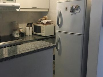 ¡¡¡EXCELENTE 2 AMB AL FTE. BCÓN. COCINA -BAÑO COMPLETO. 4 AÑOS 41M2