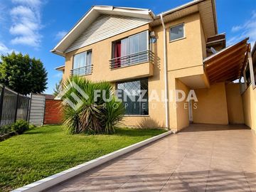 Casa en venta de 3 dorm y 3 baños Maipú