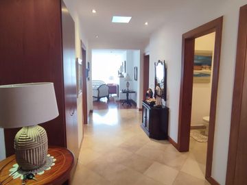 Gran oportunidad! Venta Dpto. 3 habitaciones | Av. Gonnessiat-sector González Suárez.