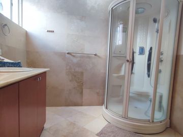 Gran oportunidad! Venta Dpto. 3 habitaciones | Av. Gonnessiat-sector González Suárez.
