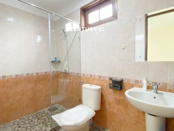 Rumah Renov Siap Huni Dalam Cluster Di Sektor 7 GB 18793