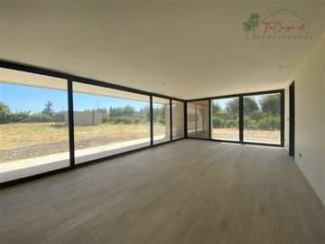 Espectacular casa nueva en condominio 4D/7B en Carampangue