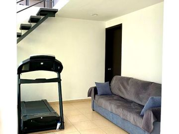 CASA EN VENTA, CON 4 RECÁMARAS EN XOCHIMILCO, SAN LORENZO LA CEBADA