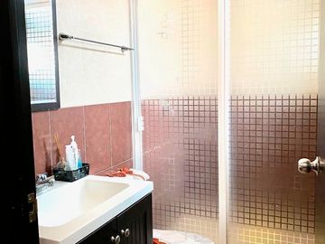 CASA EN VENTA, CON 4 RECÁMARAS EN XOCHIMILCO, SAN LORENZO LA CEBADA