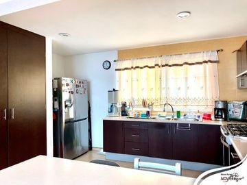 CASA EN VENTA, CON 4 RECÁMARAS EN XOCHIMILCO, SAN LORENZO LA CEBADA