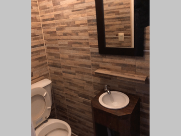 PH en Venta en Parque Chacabuco 4 ambientes 2 baños 90 m2 + patio en PB, sin expensas - Av Directorio 900