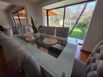 Linda Casa en venta dentro de condominio en Huechuraba
