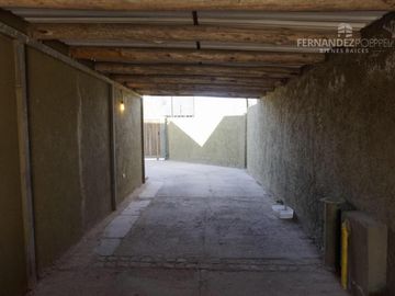 SE VENDE Casa Dos Pisos 3D 3B Complejo Cerrado Chacras de Coria