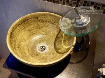 SE VENDE Casa Dos Pisos 3D 3B Complejo Cerrado Chacras de Coria