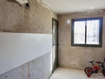 SE VENDE Casa Dos Pisos 3D 3B Complejo Cerrado Chacras de Coria