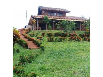 Se vende cabaña con (1hectarea) nunca antes vista