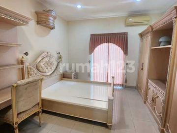 Rumah Modern Classic Pik Siap Huni Full Renov
