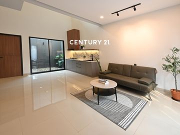 Dijual Rumah Semi Furnished Dalam Cluster Siap Huni AZ 18588