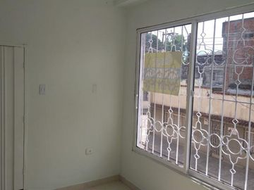 casa en venta en salomia. Cod V106355