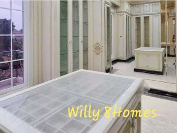 Rumah Brand New Classic Sultan Pondok Indah
