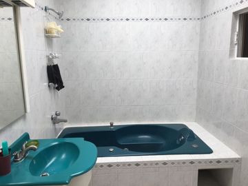 Casa en Fraccionamiento en Burgos Bugambilias, Temixco, Morelos CAEN-339-Fr