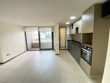 Arriendo de 2 dorm. 2 Baños 1 Est 1 Bod. en La Florida