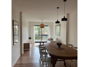 Departamento tres ambientes. A la calle. Brown 1400. Venta.