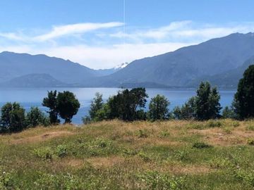 Parcelas con vista y acceso al Lago Ranco