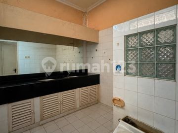 Rumah Lahan Besar 1.062 M² di Limo, Cocok untuk Hunian Keluarga
