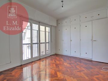 Venta - Arenales y C. Pellegrini - 2 Dor c/dep. - Piso Alto Luminoso