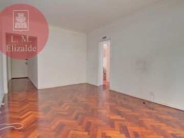 Venta - Arenales y C. Pellegrini - 2 Dor c/dep. - Piso Alto Luminoso