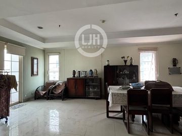 Apartemen Gadig Resort Residence Kelapa Gading Jakarta Utara Lokasi Hook Pencahayaan Bagus